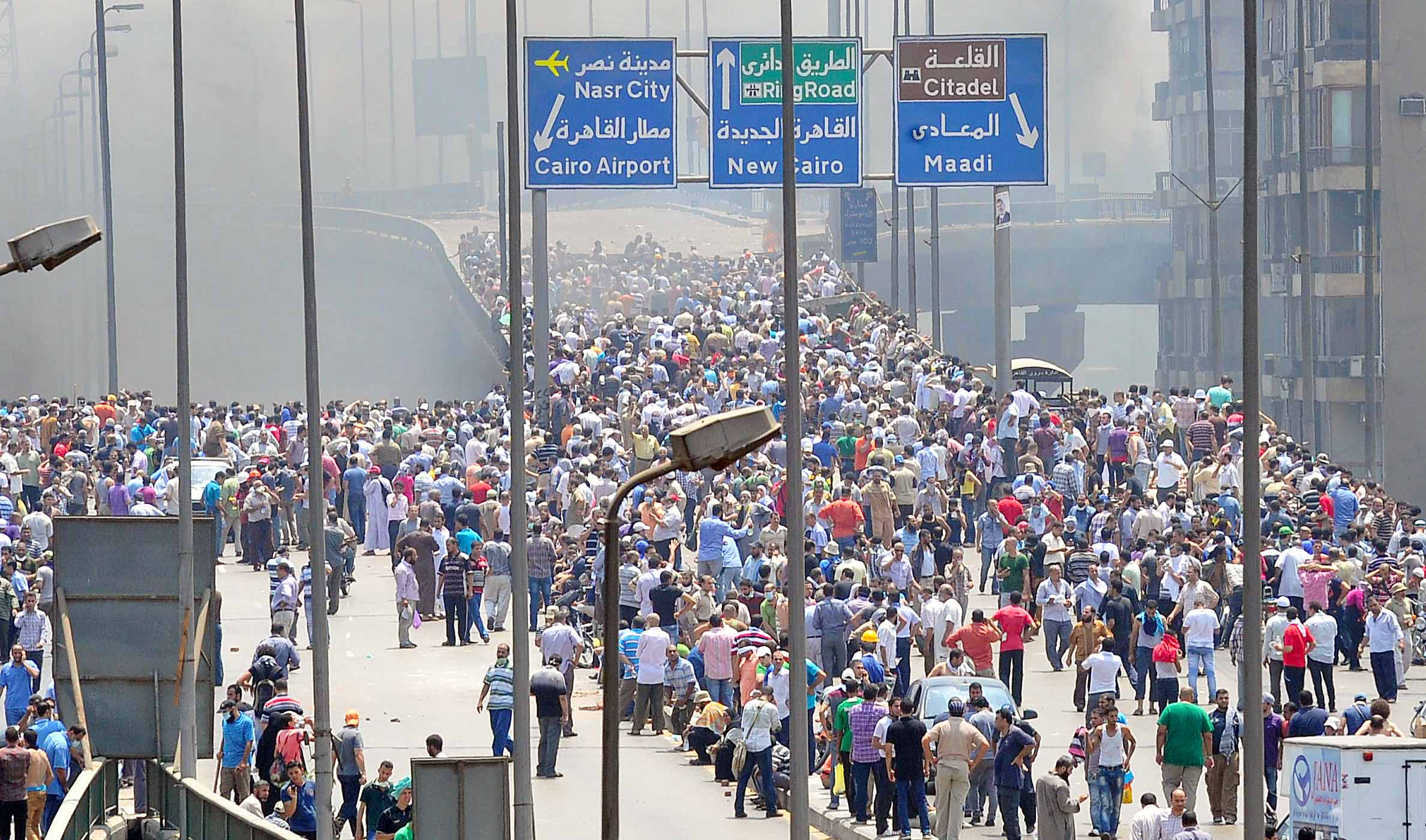 Pro Morsi march to Rabaa after dispersal (Photo by Ahmed AlMalky/DNE)
